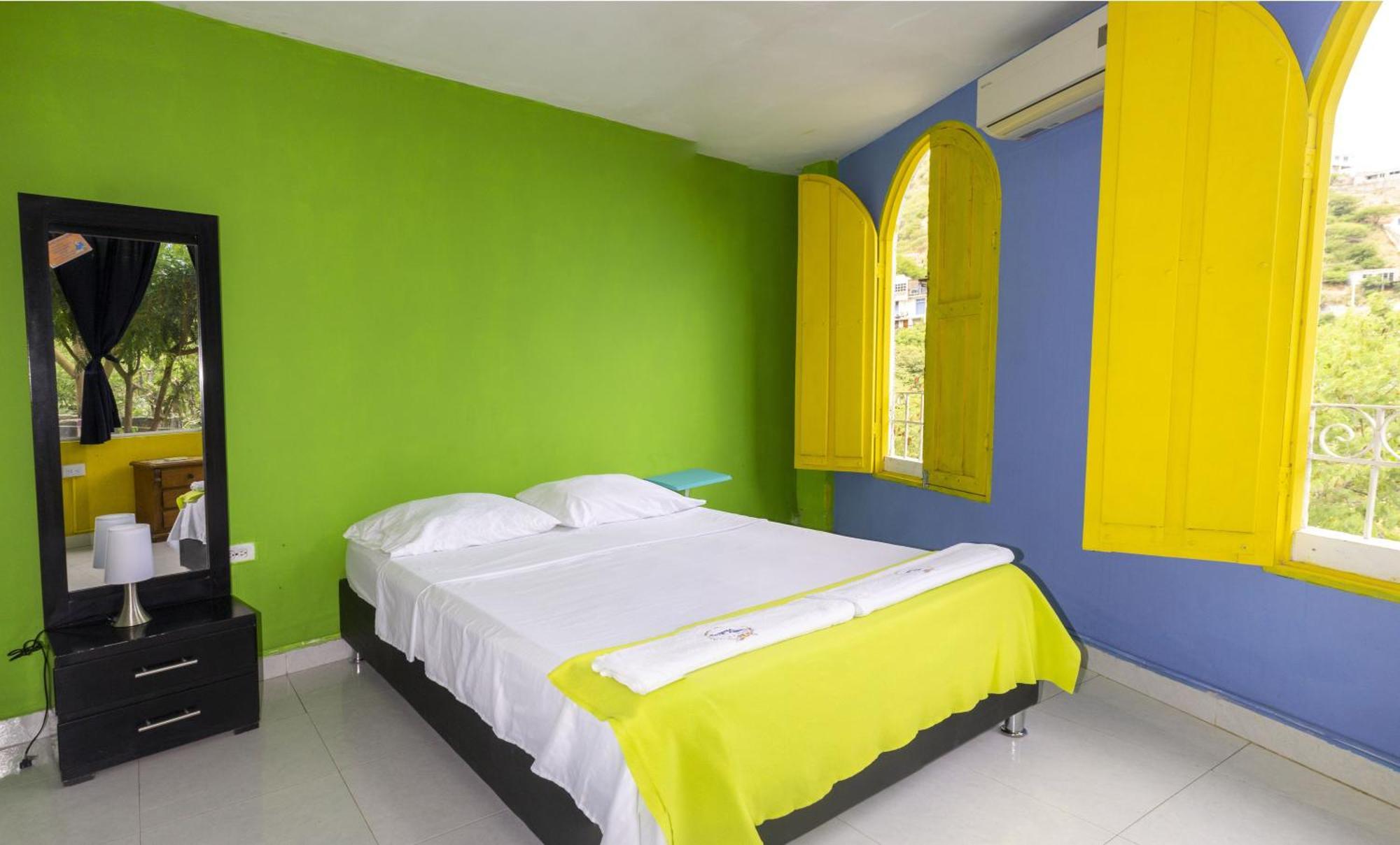Tayrona Colors Hostel Таганга Экстерьер фото